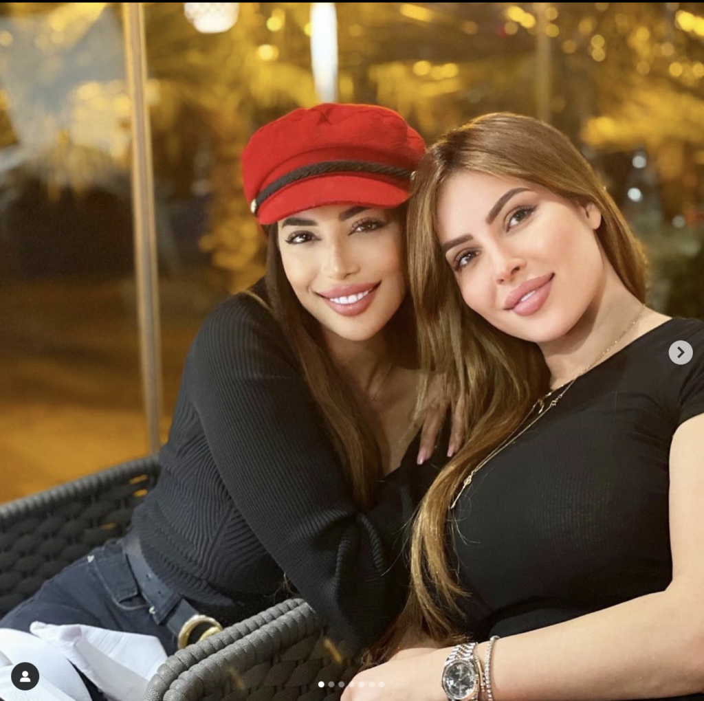 Farah El Kadhi et Meriem Dabbagh